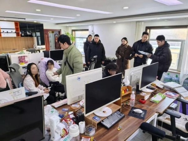 米哈游协助警方端掉批量注册黑产 全链条摧毁犯罪团伙